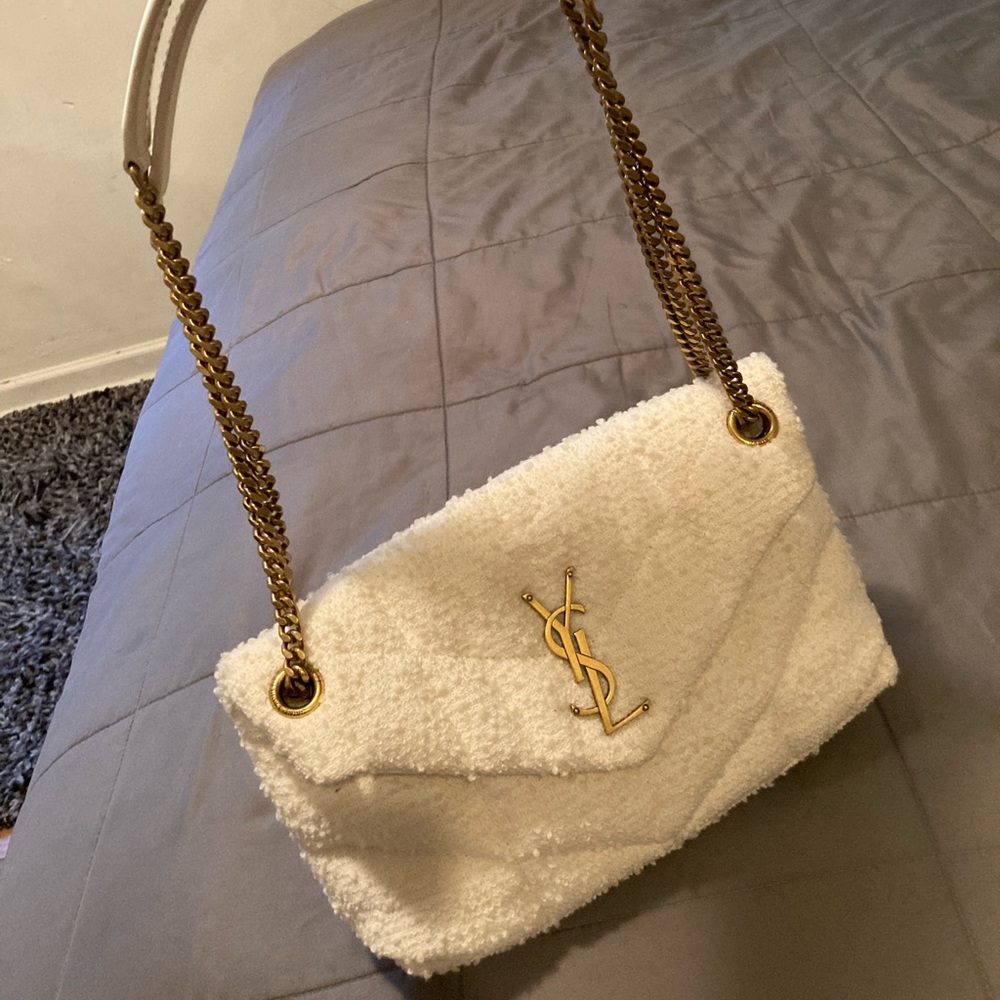 Never worn Have to many bags this one can go love it just don’t need it YSL bag